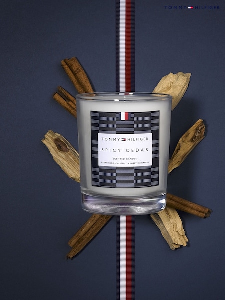 Tommy Hilfiger Home Collection Spicy Cedar Candle 180g (AU9850) | £25