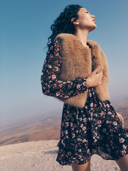 Apricot Black Painterly Floral Print Ruffle Dress (AV6333) | £35