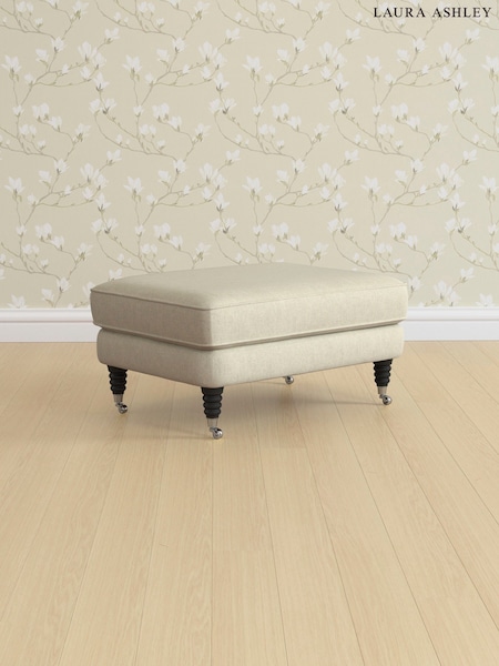 Kinsham/Natural Lynden Scatter Back By Laura Ashley (AV9684) | £525