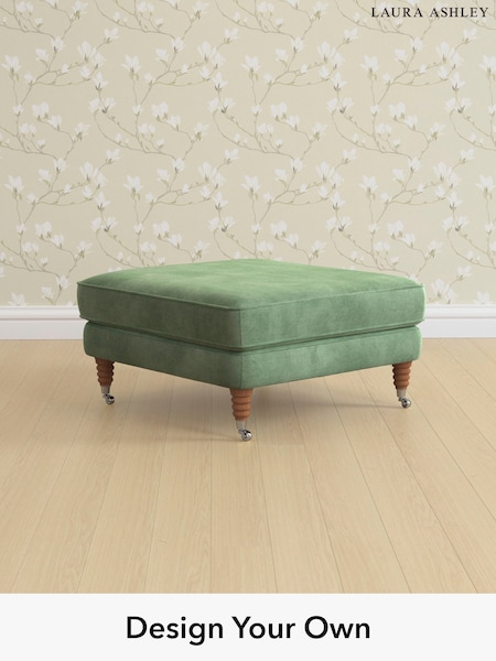 Orla/Fresh Green Lynden Scatter Back By Laura Ashley (AV9789) | £725