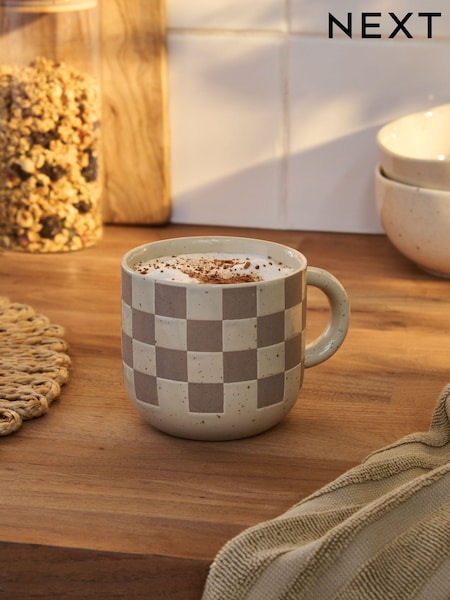 Natural Checkerboard Mug (AW1553) | £8