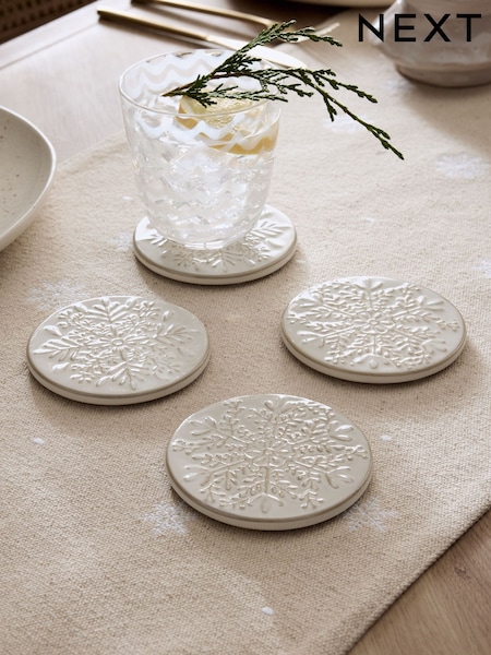 Set of 4 Natural Christmas Snowflake Ceramic Coasters (AW1652) | £14