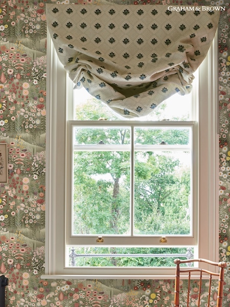 Graham & Brown Dew Glenwhan Wildflower Summer 10M Wallpaper (AW1672) | £95