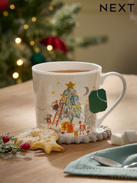 Natural Christmas Town Mouse Scene Mug (AW2376) | £7