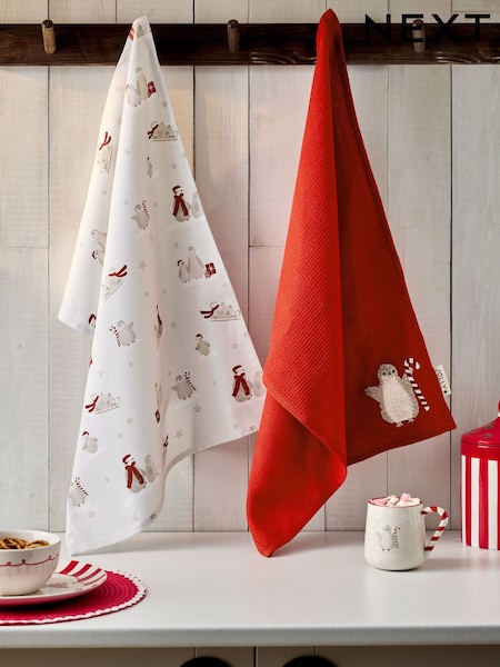 Set of 2 Red Christmas Penguin Tea Towels (AW2545) | £14