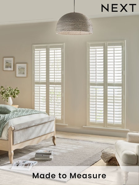 Pure White Hartford Made to Measure Shutters (AW3817) | £113