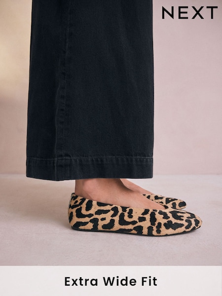 Leopard Extra Wide Fit Forever Comfort® Leather Round Toe Ballerinas (AW5094) | £49