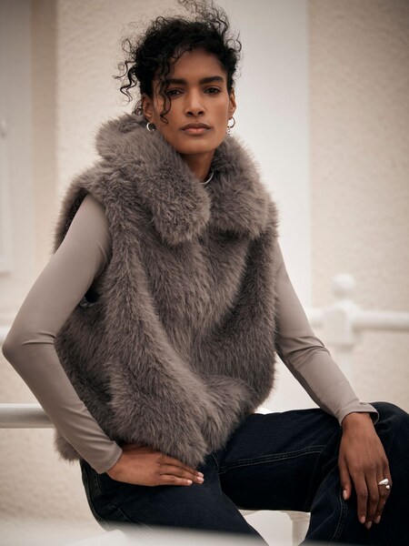 Mint Velvet Grey Faux Fur Gilet (AW5400) | £100