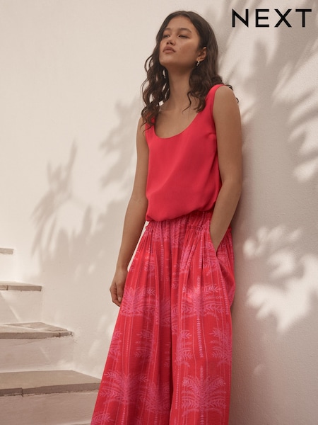 Red Sleeveless Bubblehem Cami Top (AW6678) | £22