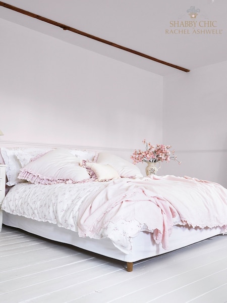 Shabby Chic Shabby Whisper Pink Mult Surface Matt Emulsion Paint 2.5Ltr (AY1195) | £50
