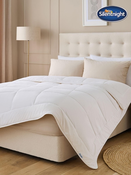 Silentnight Luxury Natural Lightweight Wool White Duvet (AY4626) | £65 - £80