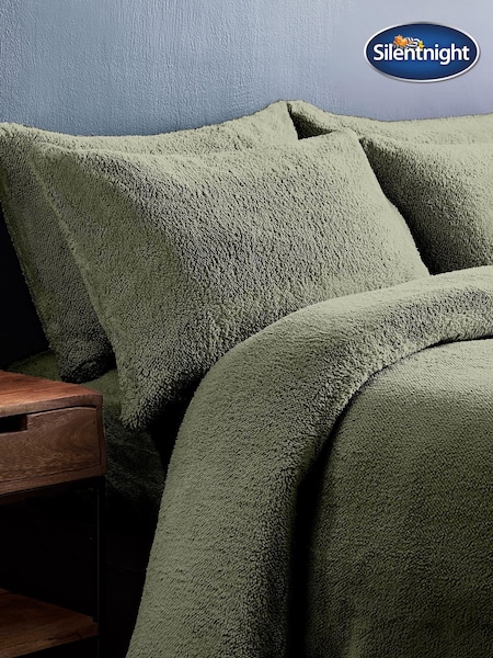 Silentnight Sage Teddy Fleece Duvet Set (AY4637) | £25 - £40