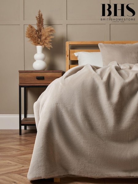 BHS Natural Faux Fur Throw (AY7790) | £30