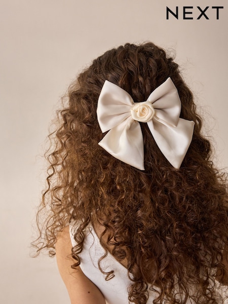 Cream Bow Clip (AY9192) | £7