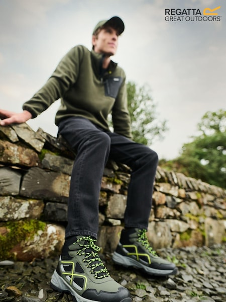Regatta Green Mens Vendeavour Waterproof Hiking Boots (B11713) | £53