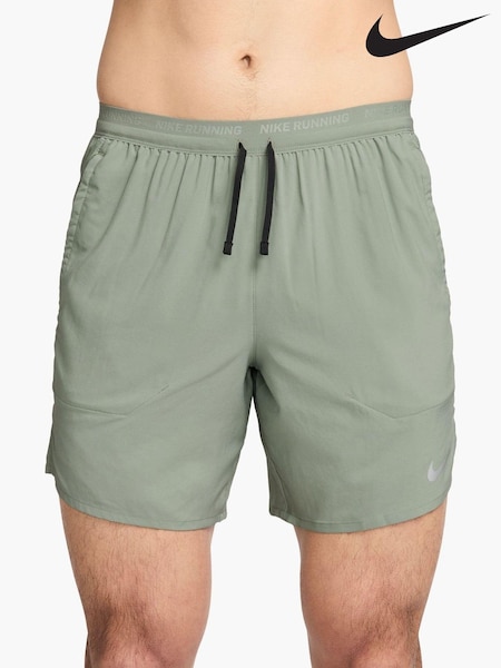 Nike Jade Horizon Dri-FIT Stride 7 Inch Running Shorts (B42735) | £45