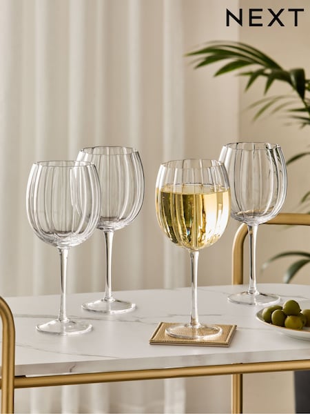 Set of 4 Clear Ottilie Wine Glasses (B51357) | £32