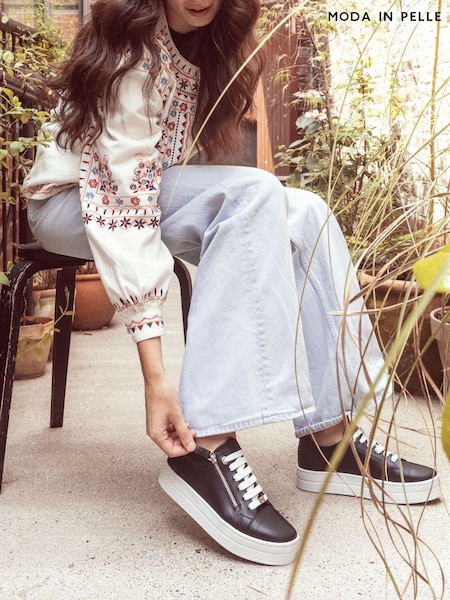 Moda In Pelle Abbiy Chunky Slab Sole Side Zip Lace Up Trainers (B52896) | £89