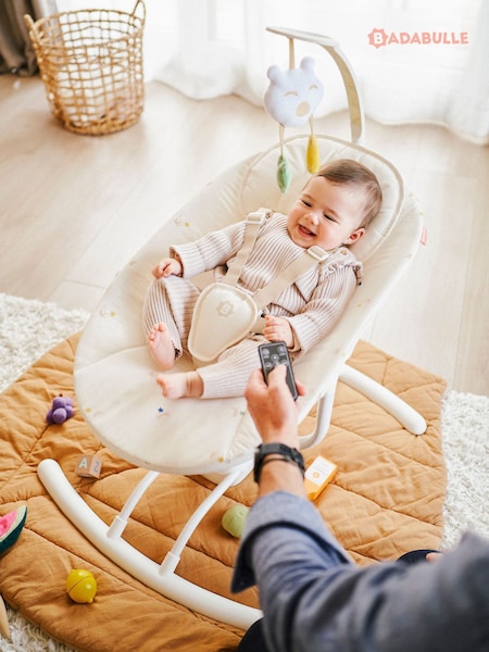 Badabulle Cream Lateral Motorised Baby Swing With Remote (B63519) | £90