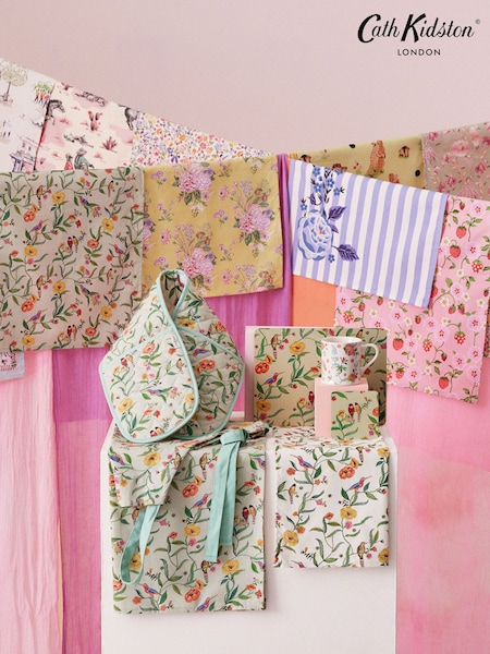 Cath Kidston Green Summer Birds Easy Adjust 100% Cotton Apron (B65490) | £25