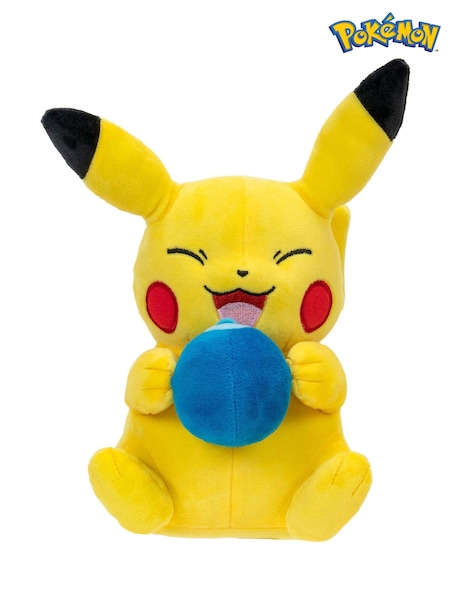 Pokémon 8 inch Seasonal Plush Pikachu with Berry (B92421) | £17
