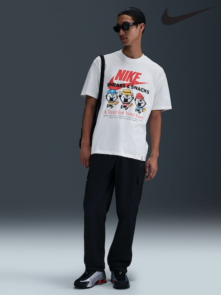 Nike White Max 90 Graphic T Shirt (B94376) | £33