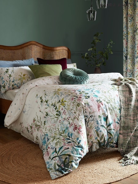 Laura Ashley Multi White Pointon Fields 100% Cotton Pillowcases (BB6418) | £25
