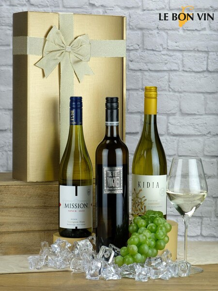 Le Bon Vin Trio of World White Wines Gold Box Gift (C10578) | £55