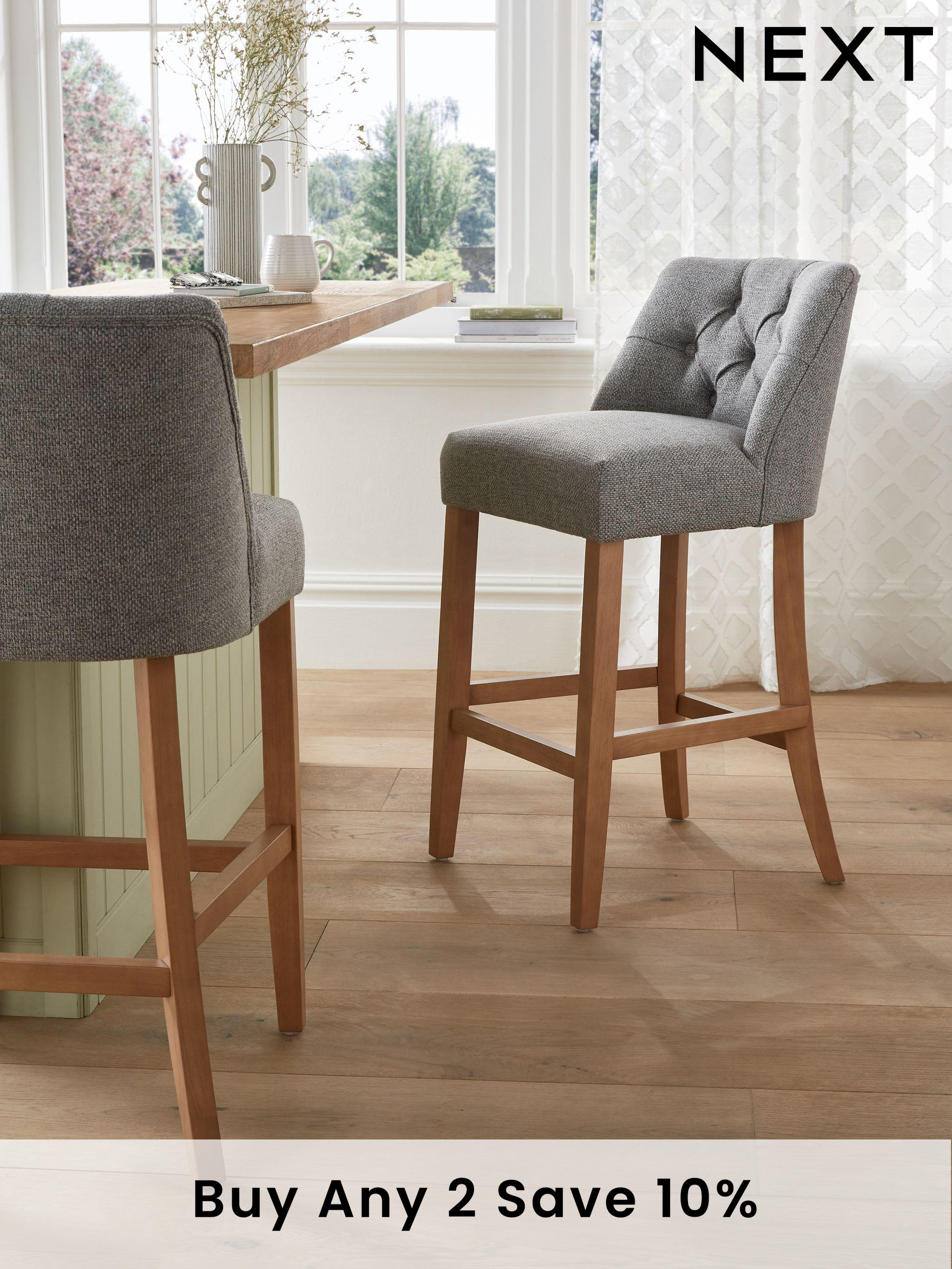 Breakfast bar stools wooden legs discount