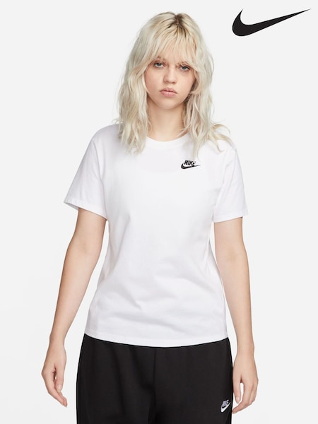 Nike White Sportswear Club Essentials T-Shirt (C23662) | £23
