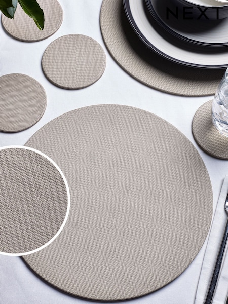 Set of 4 Natural Reversible Faux Leather Placemats and Coasters Set (C27802) | £24