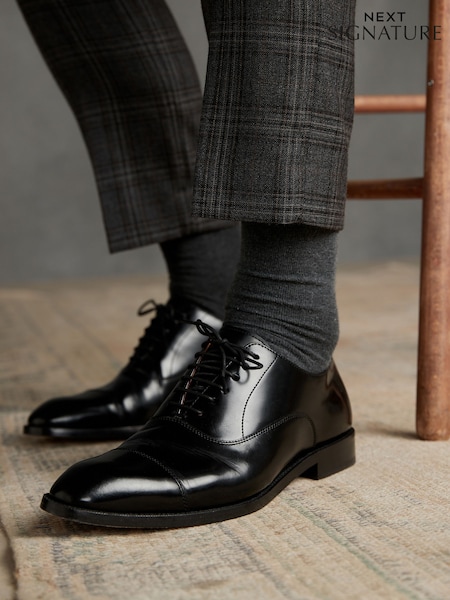 Black Standard Fit Signature Leather Sole Oxford Toe Cap Shoes (C28489) | £99