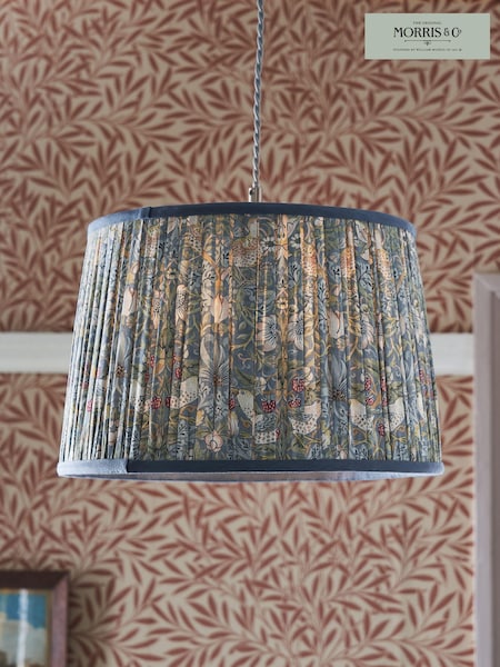 Morris & Co Green Strawberry Thief Pleated Easyfit Shade (C31448) | £50