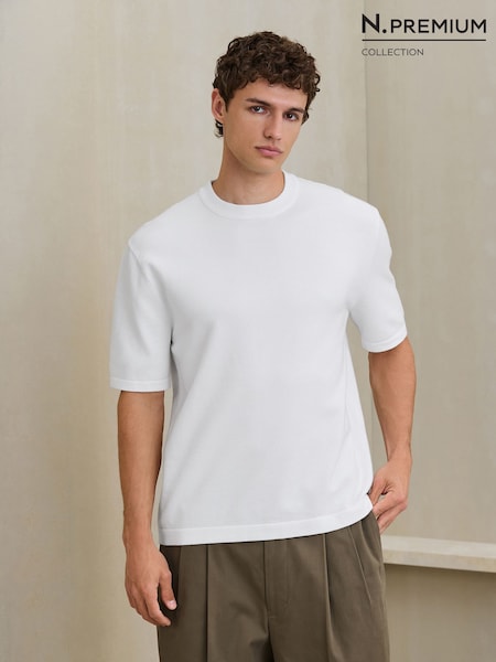 White - Regular Relaxed Fit N. Premium Ultrasoft Smart Knitted T-shirt