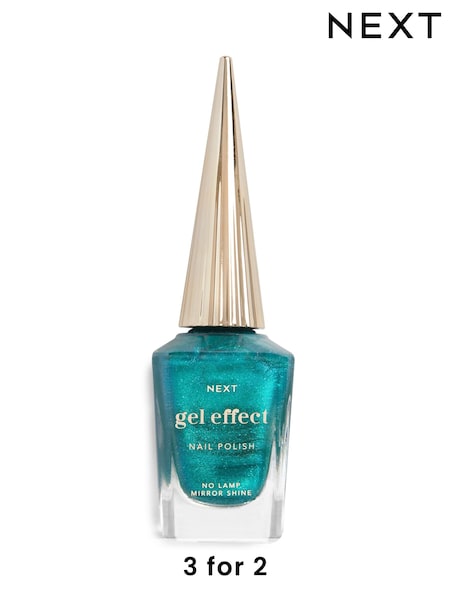 Gel Effect Nail Polish (C40716) | £6