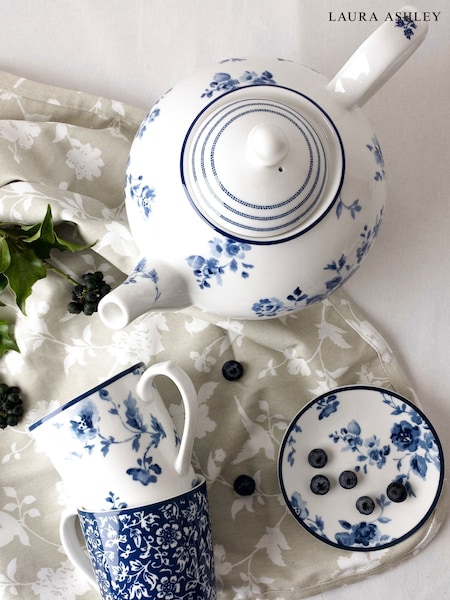 Laura Ashley Blue Teapot 1.6L Blueprint Collectables (C41376) | £50