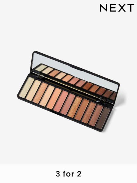 12 Shade Luxe Eyeshadow Palette (C66248) | £12