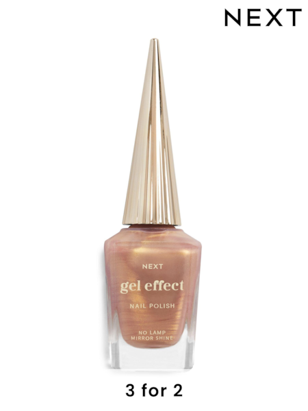 Gel Effect Nail Polish (C76230) | £6