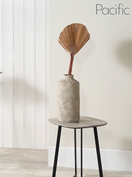 Pacific Grey Oak Ukiah Side Table (D06968) | £80