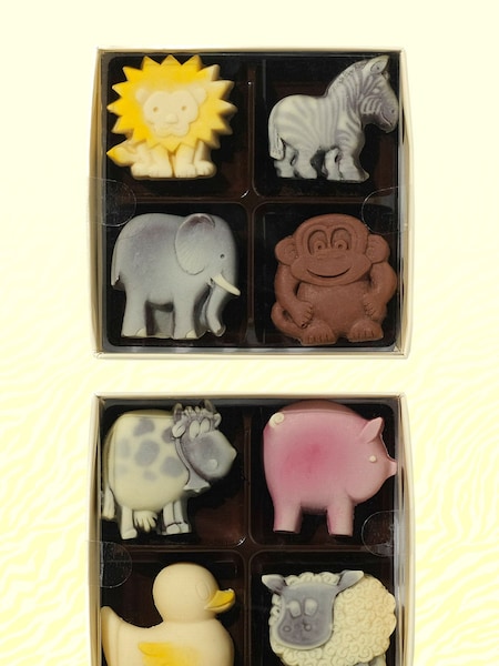 Choc on Choc Chocolate Farm And Safari Animals Gift (D17054) | £25