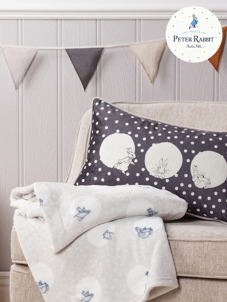 Peter Rabbit™ Grey Teddy Spot Me Fleece Throw (D20904) | £17