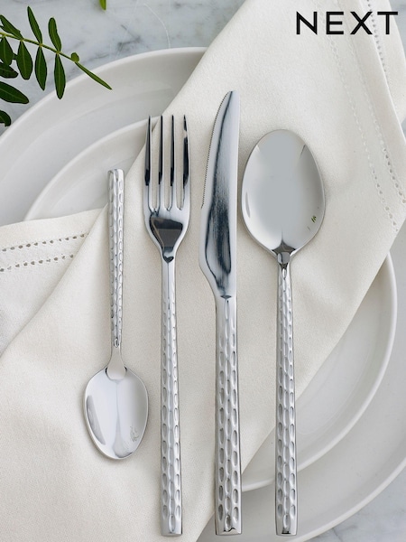 16 Piece Silver Hammered Stainless Steel Cutlery Set (D24477) | £40