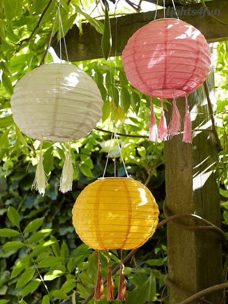Lights4fun Set of 3 Tassel Solar Hanging Lanterns (D29572) | £35