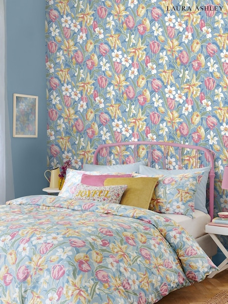 Laura Ashley China Blue Tulips A4 Wallpaper Sample (D49776) | £1