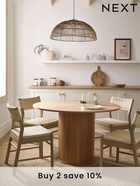 Light Natural Conway Oak Veneer Dining Table (D50353) | £499