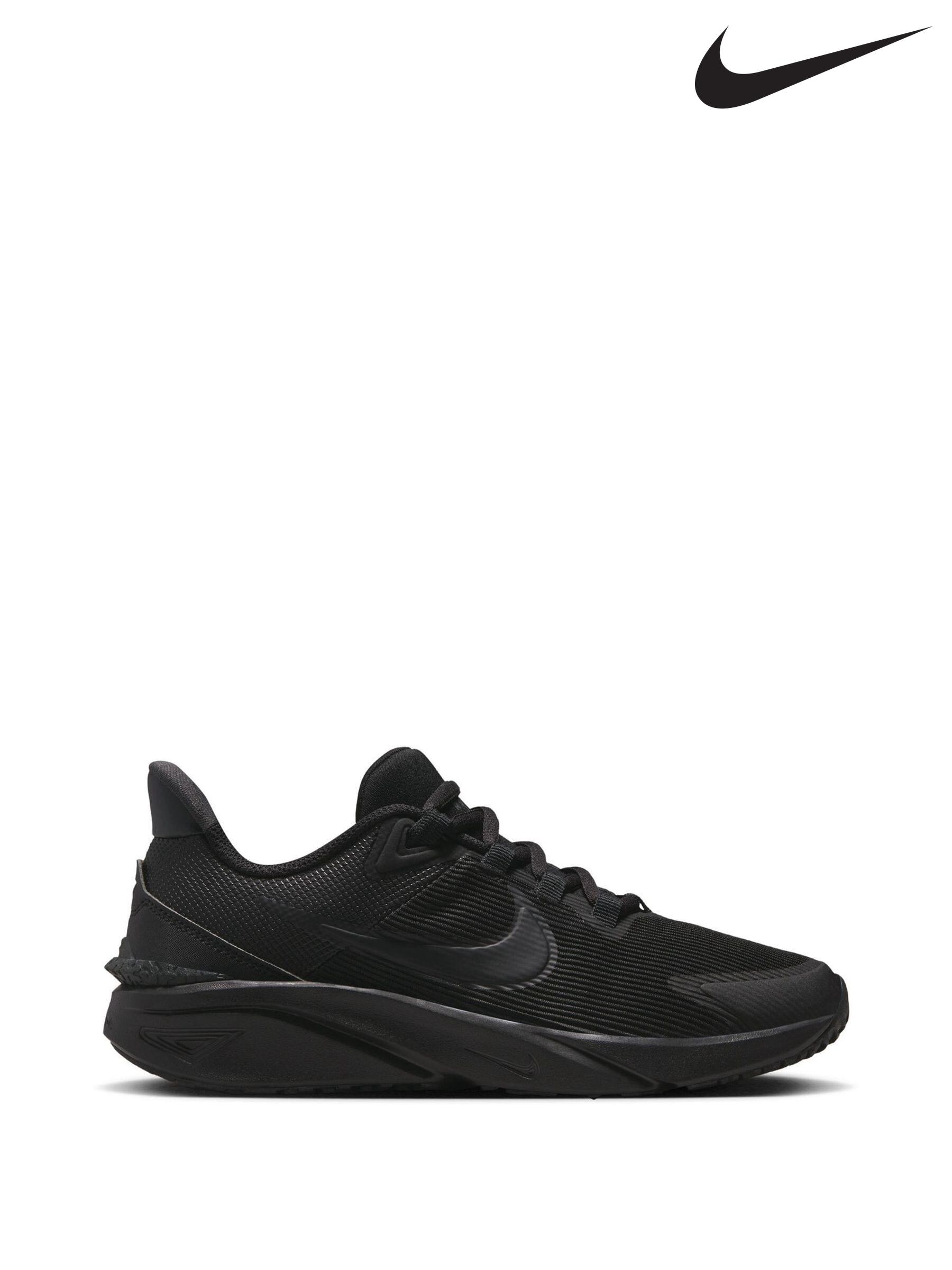 Younger girls nike trainers cheap