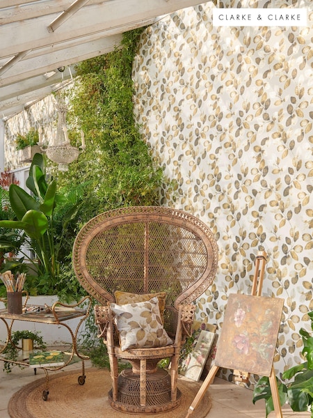 Clarke and Clarke Green Northia 10.05M Wallpaper (D90372) | £46