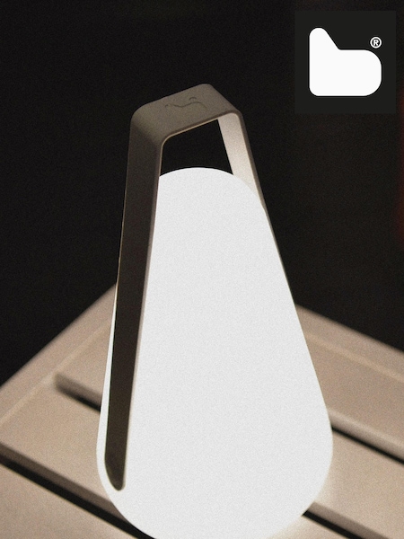 Extreme Lounging Clear Garden LED Light Rechargable Lamp (D95880) | £50