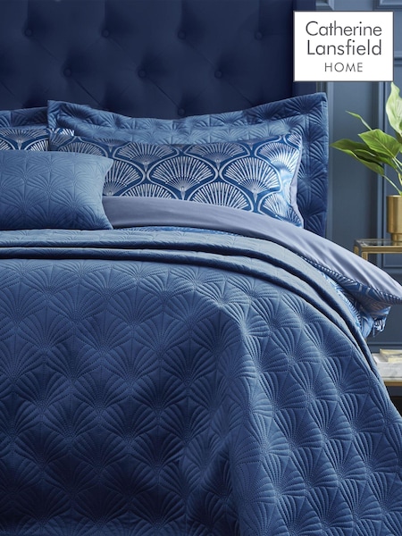 Catherine Lansfield Blue Art Deco Pearl Throw (D99013) | £60
