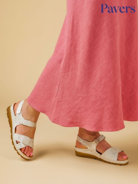 Pavers White Pavers Touch Fasten Black Sandals (E03040) | £30